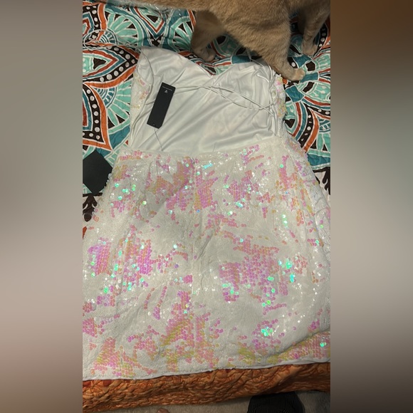 White backless sequin dress. Unworn just missed the return time. - Picture 1 of 2